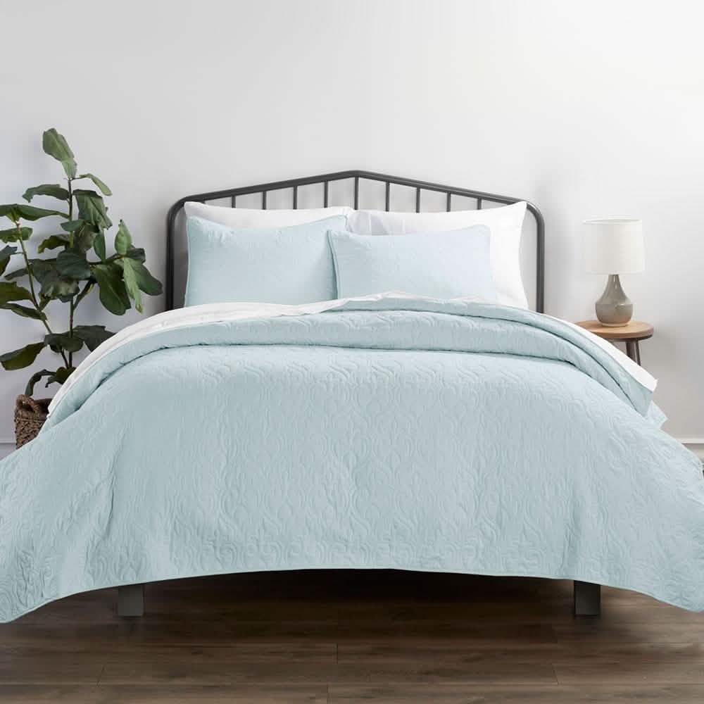 3-Piece: Damask Quilted Coverlet Set
