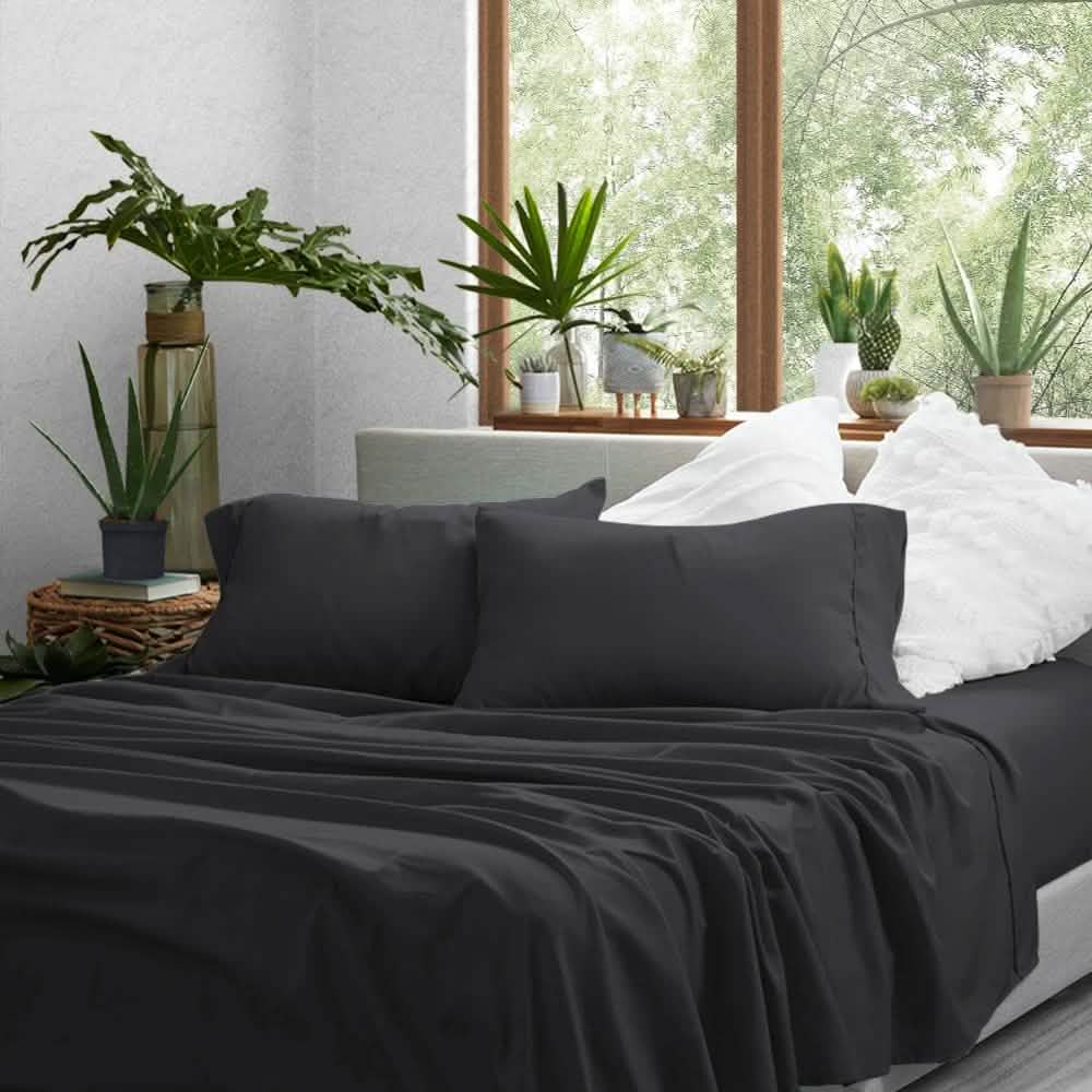 4-Piece: Solid Sheet Set