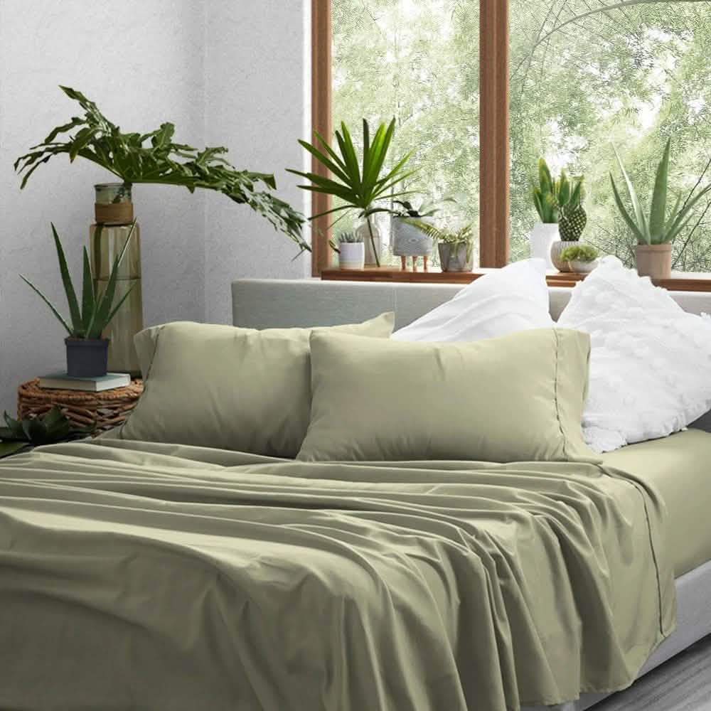 4-Piece: Solid Sheet Set