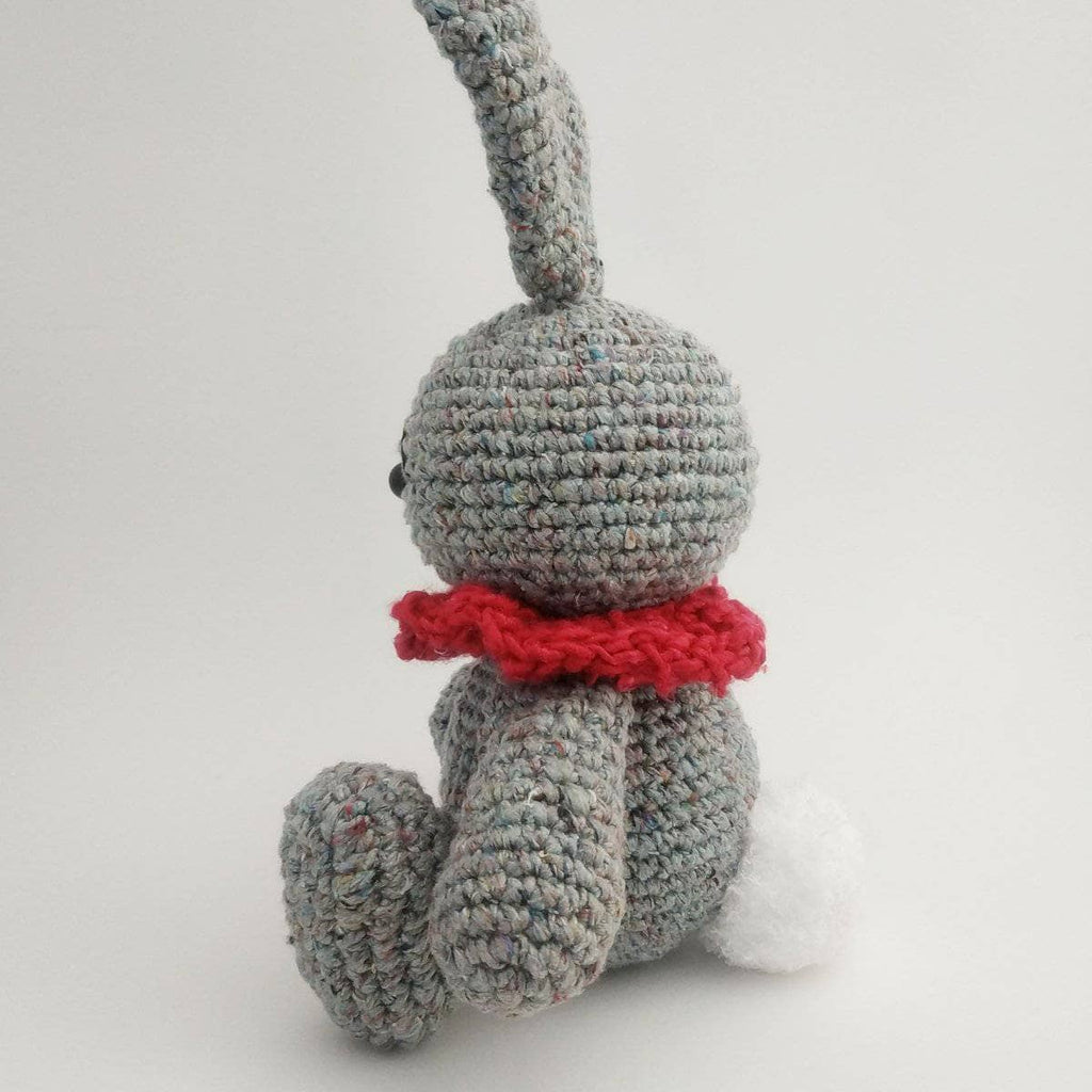 Easter Bunny Amigurumi Crochet Kit